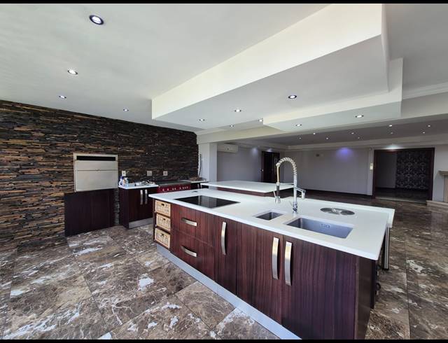 7 BEDROOM HOUSE FOR SALE IN MANTEVREDE